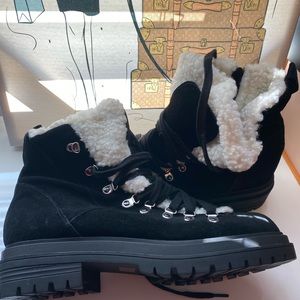 STEVE MADDEN faux fur boots!